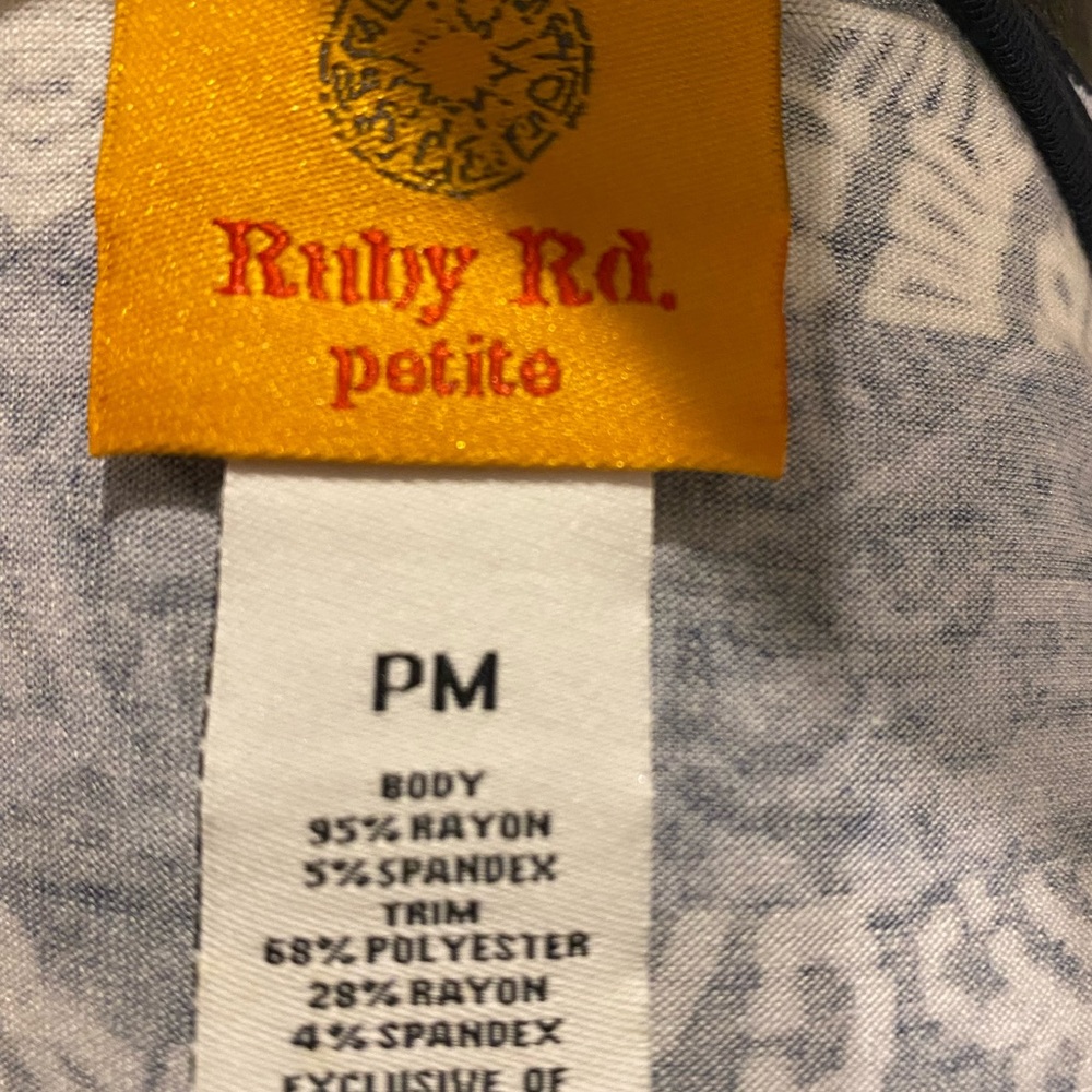 Ruby Rd. Top - Picture 3 of 4